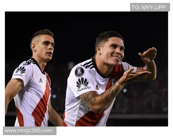 足球明星卷入抢劫事件背后的真相与内幕揭秘