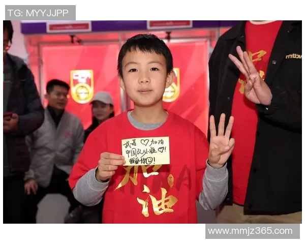 足球明星亲临中国与球迷互动共庆足球热情盛宴 足球明星亲临中国与球迷互动共庆足球热情盛宴