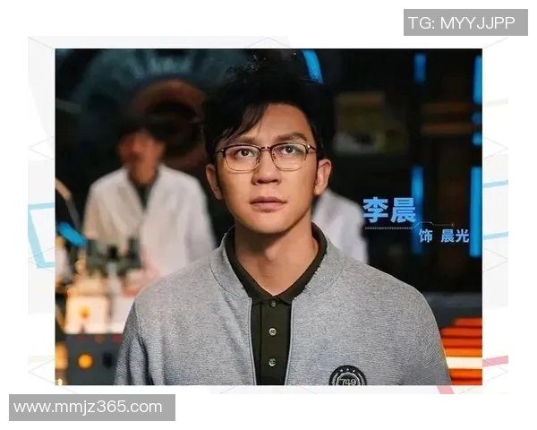 篮球明星李晨的传奇之路从校园到职业赛场的辉煌历程与心路历程